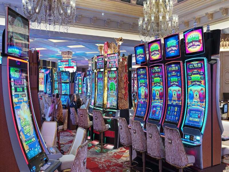 Which tables offer Bitcoin roulette gambling with enhanced rules?